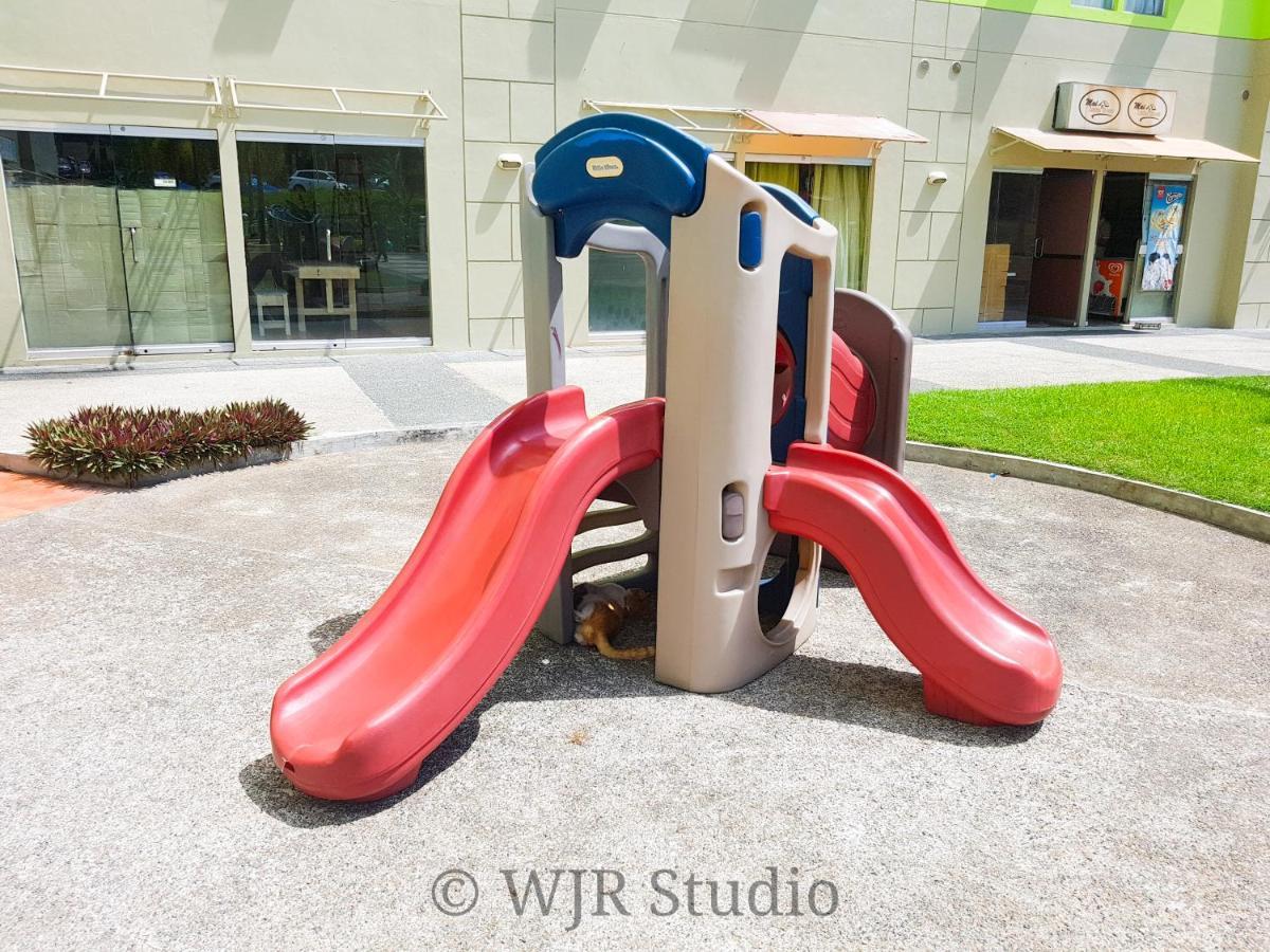 Centropolis King Bed Deluxe Aparthotel Muntinlupa City Exterior photo